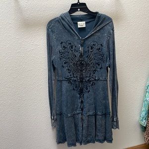 Long distressed fashion hoodie